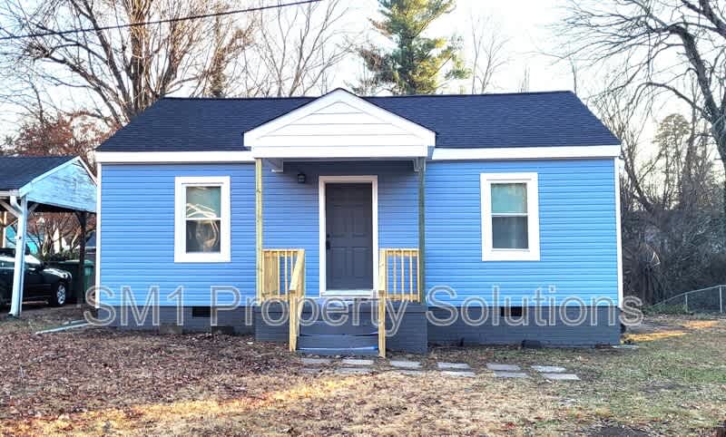 2404 Williams Avenue