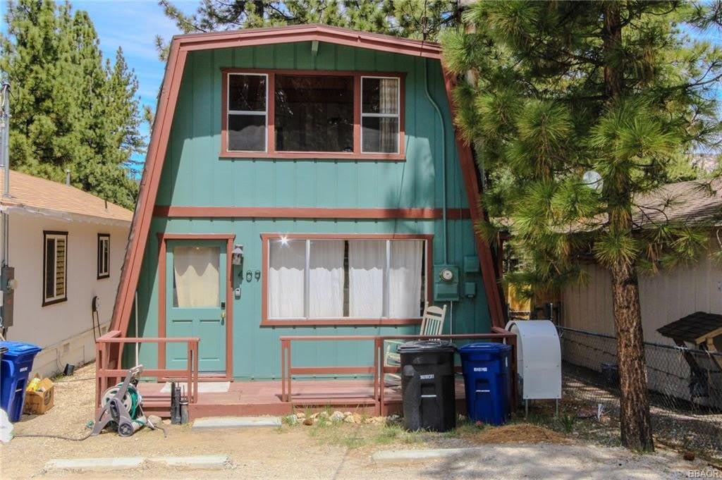 409 West Sherwood Boulevard