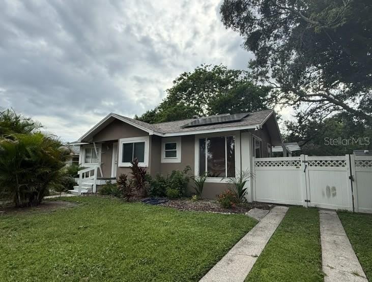 2006 20TH STREET COURT W