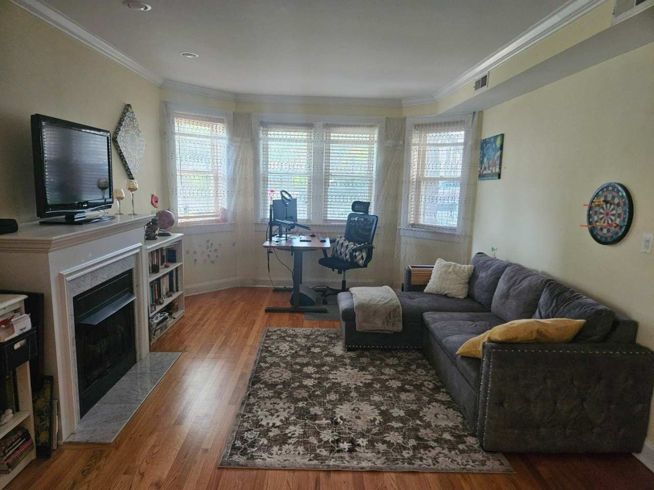 1258 W Winona Street