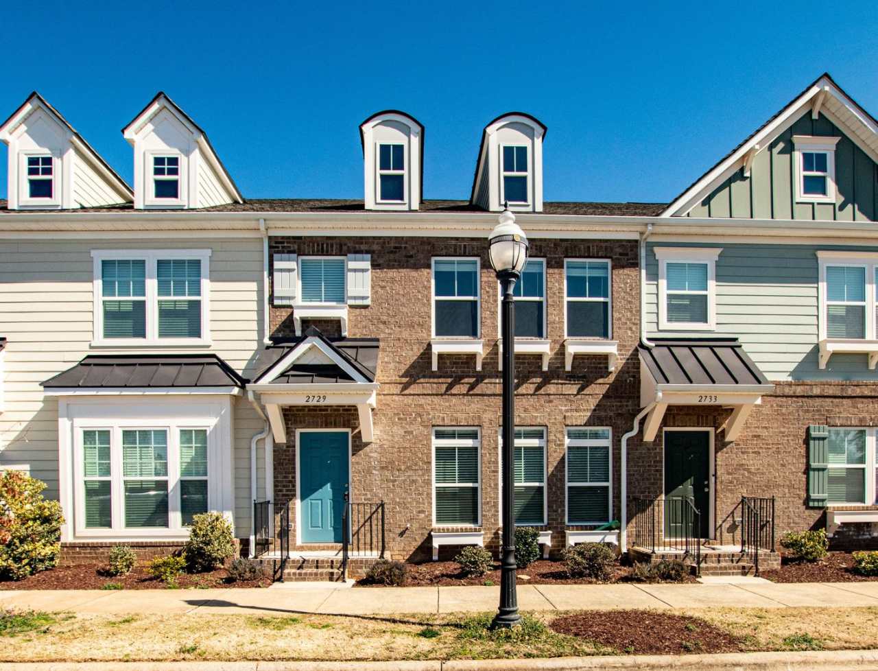 BEAUTIFUL 3 Bedroom, 2 Car Garage Townhome in Bonterra Village -AVAILABLE NOVEMBER 2025