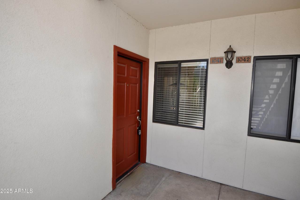 750 E NORTHERN Avenue unit: 1041