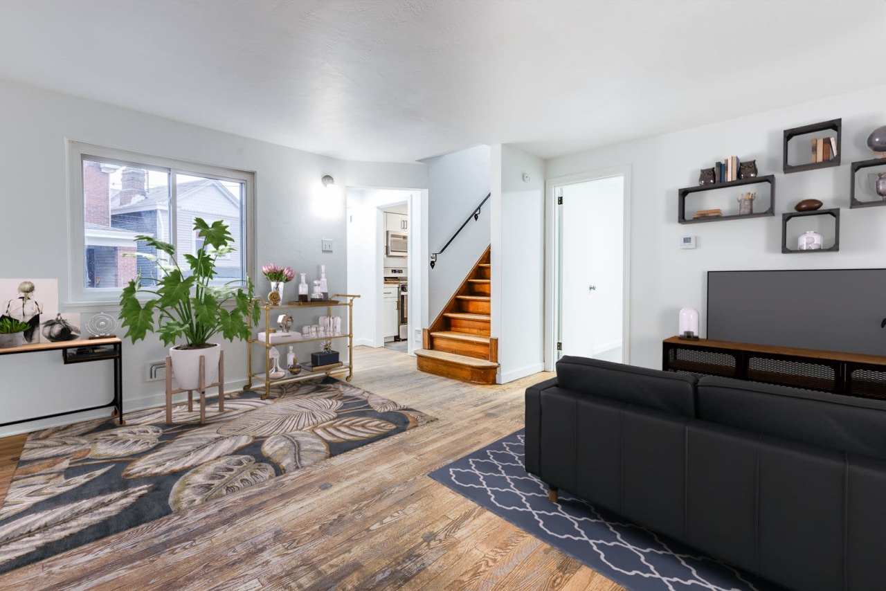 AVAILABLE JUNE 2026! - 2 Bedroom Suburban Vibes in the HEART of the City!!