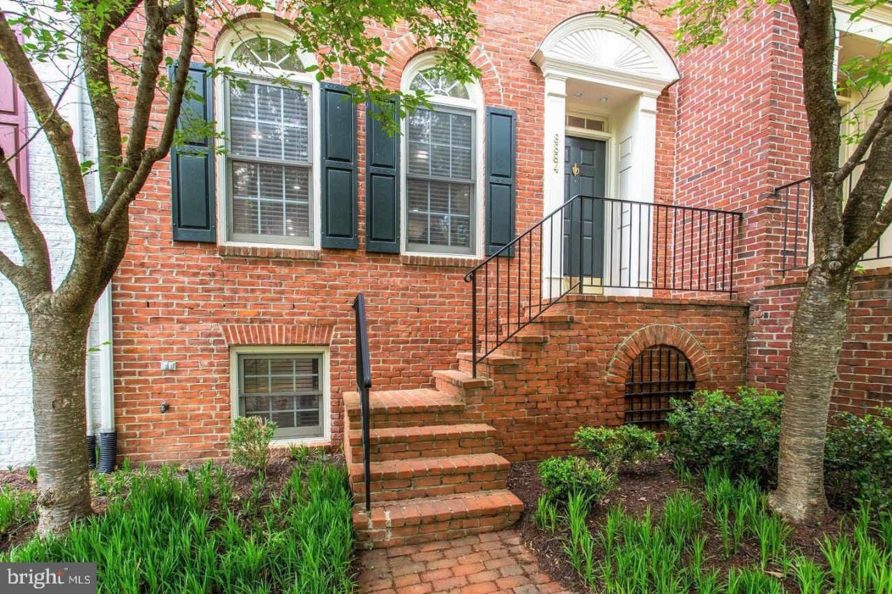 8884 ASHGROVE HOUSE LANE