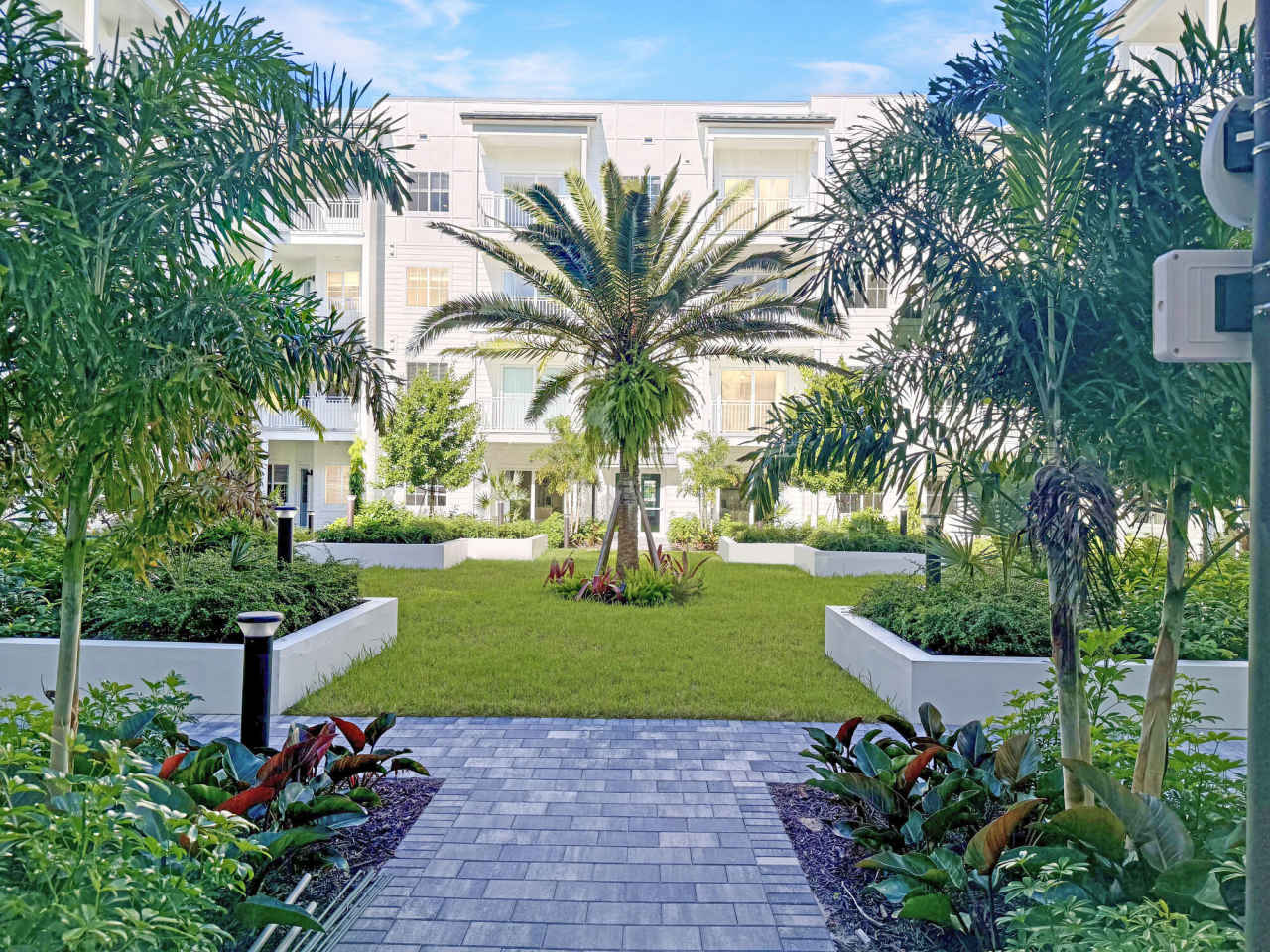 Illumina at Gulf Coast Town Center