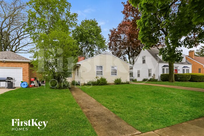 610 North Martin Avenue