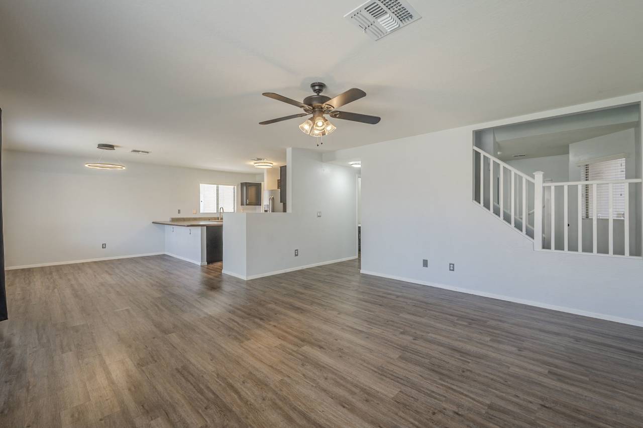 3866 West Belle Avenue