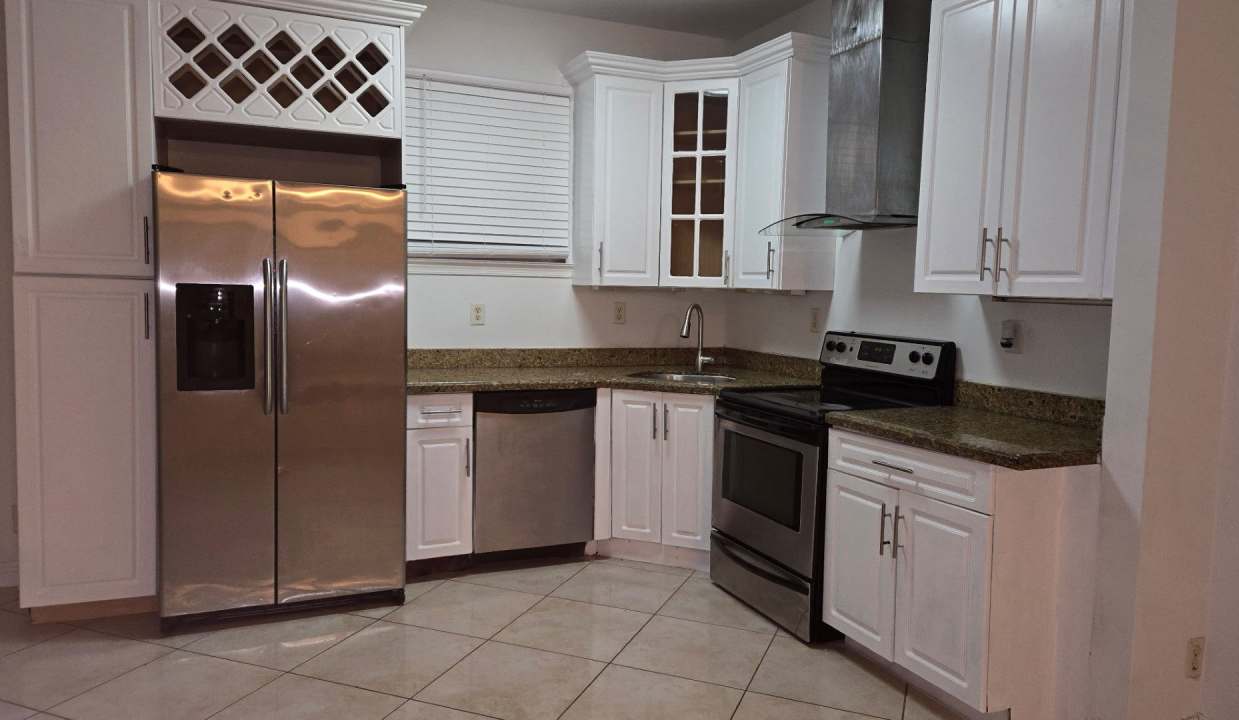 Large 3/2 home with one car garage.