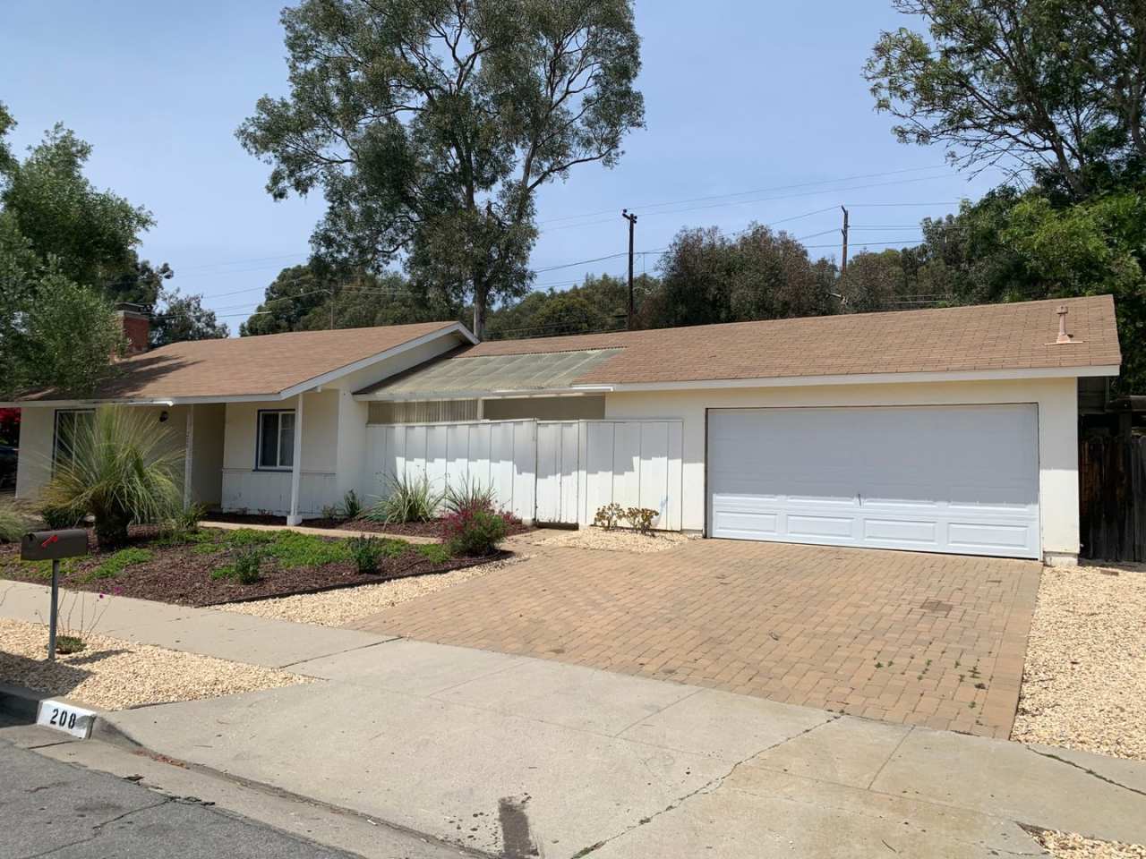 Ellwood Beach 4 Bedroom Home