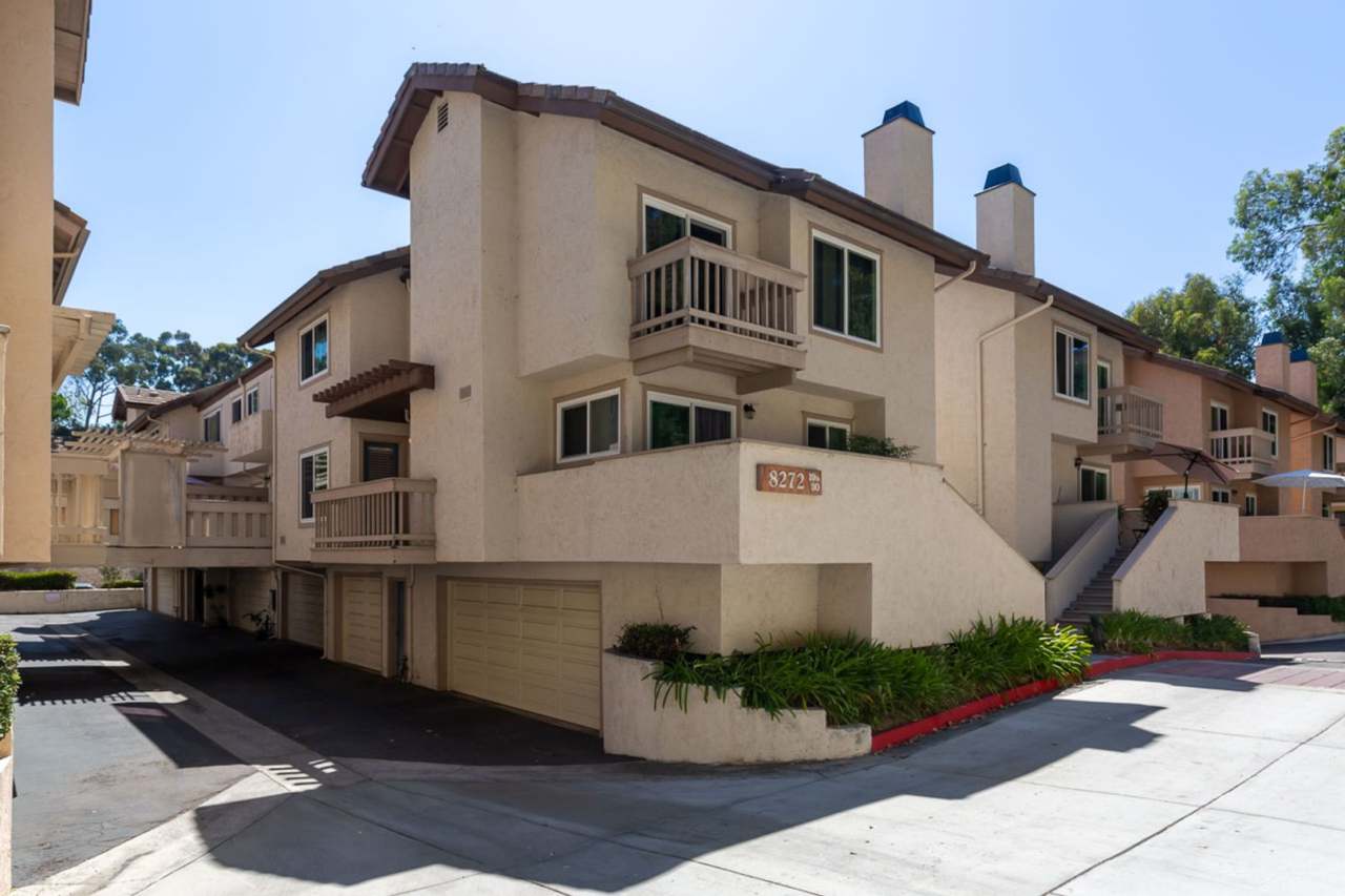 Upgraded 1 Bed 1 Bath 2 Story Townhome in La Jolla- 1 Car Attached Garage