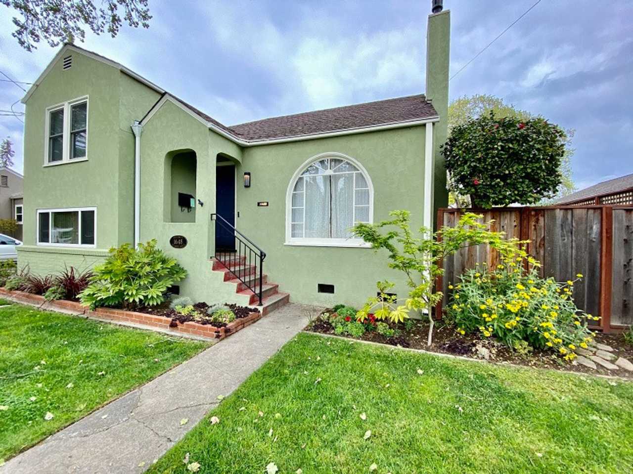 Beautiful Old Town Napa Home