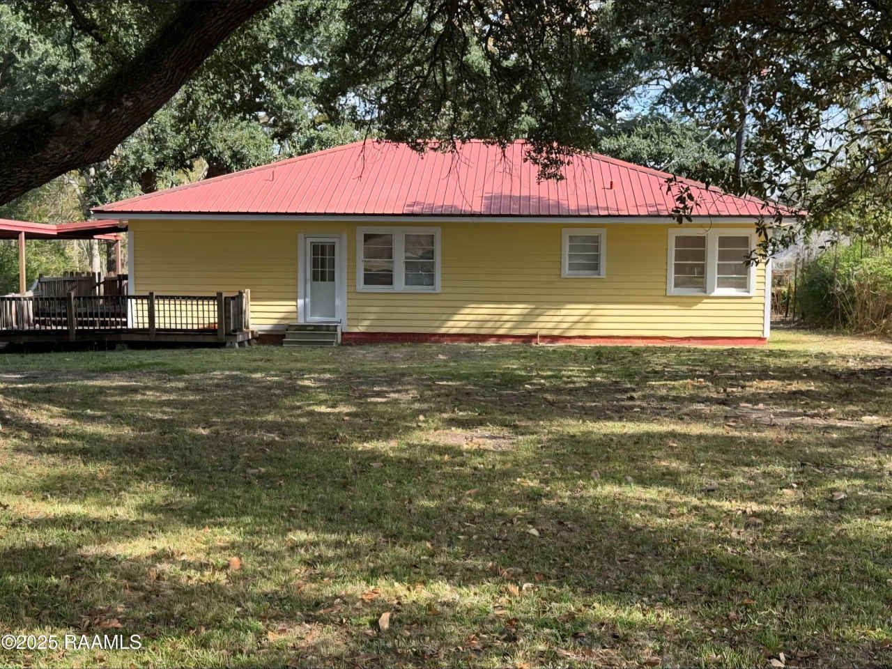 2418 N University Avenue