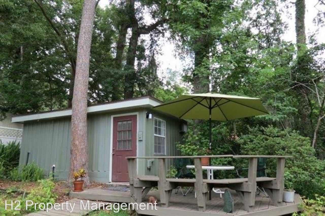 811 Washington Street