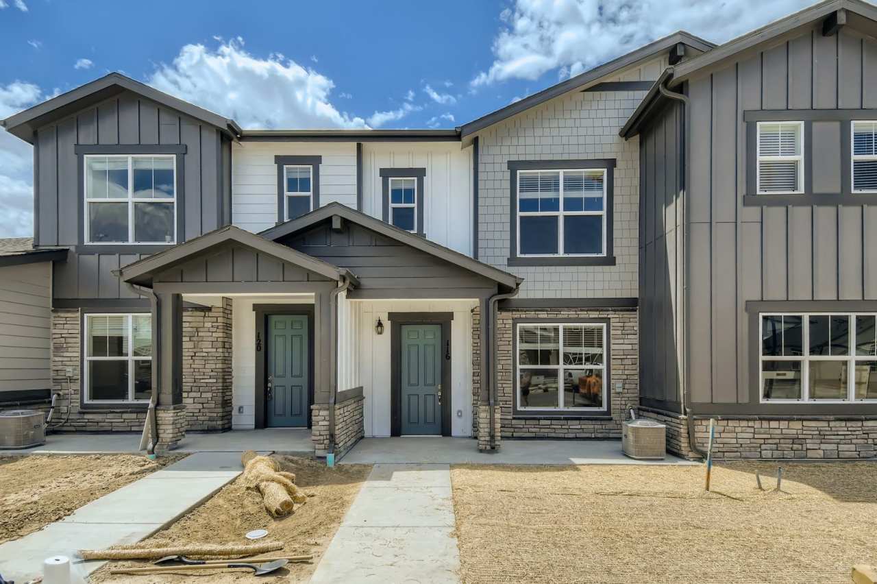 Newer 3-Bedroom Erie Townhome