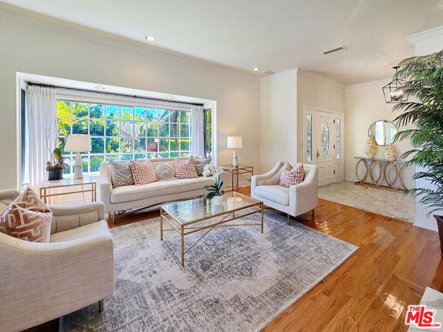 3690 Crownridge Drive