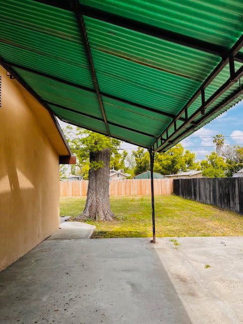 1415 East Andrews Avenue