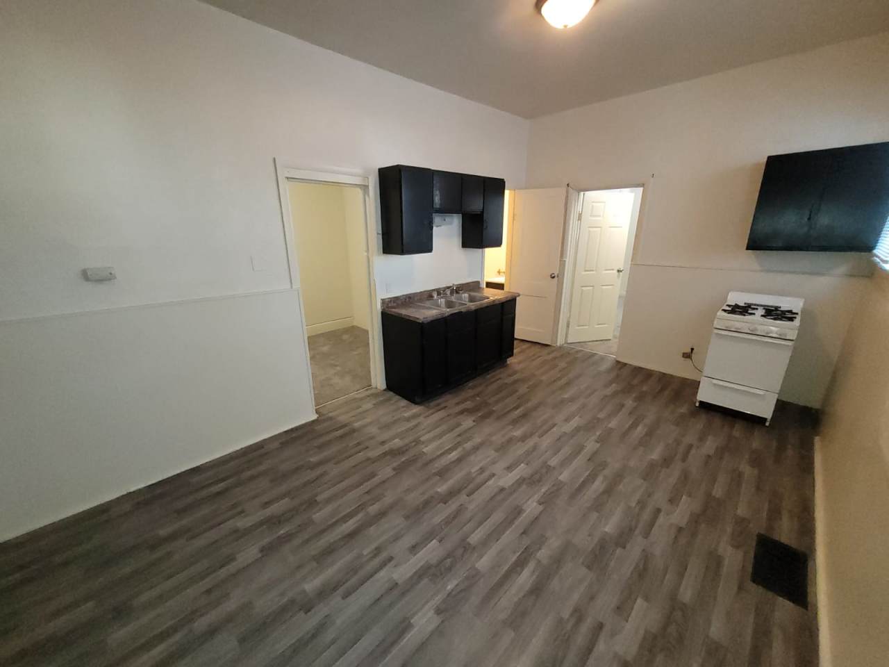 2008 West Greenfield Avenue