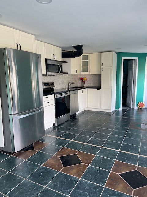 237 Saint Albans Avenue