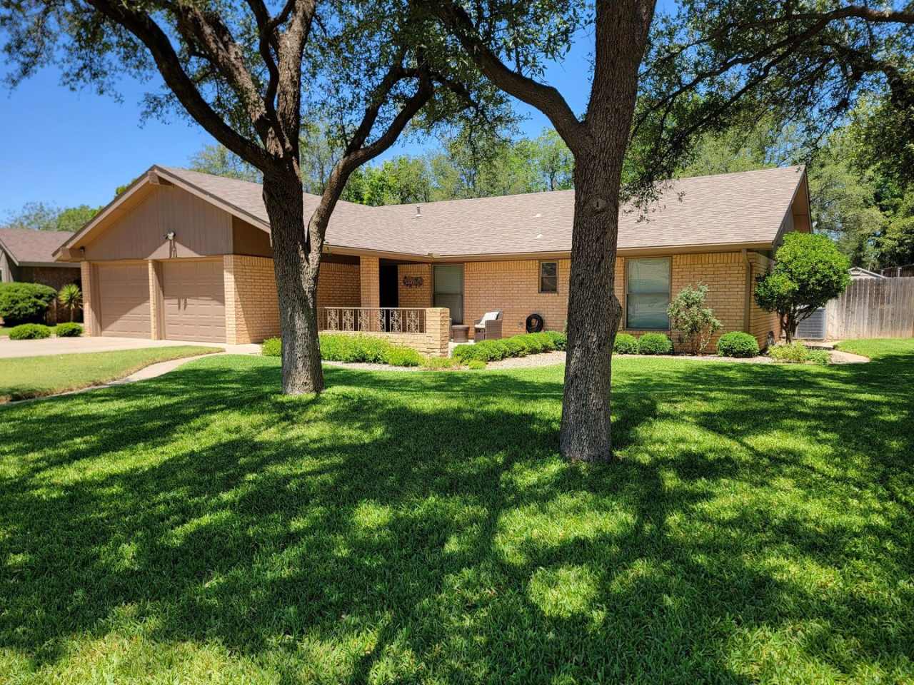 Stunning Home in University Gardens