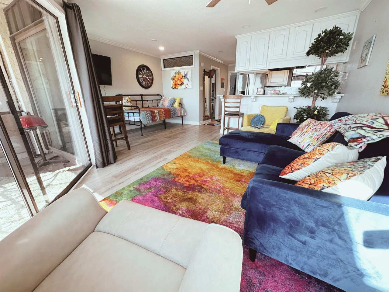 270 Lake Hamilton Dr