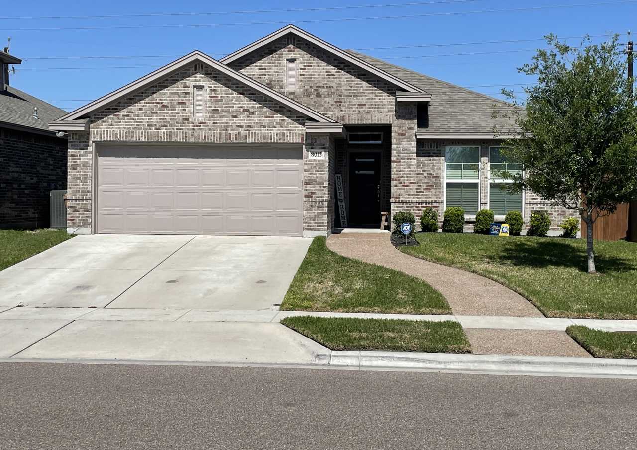 8013 Cattlemen Dr