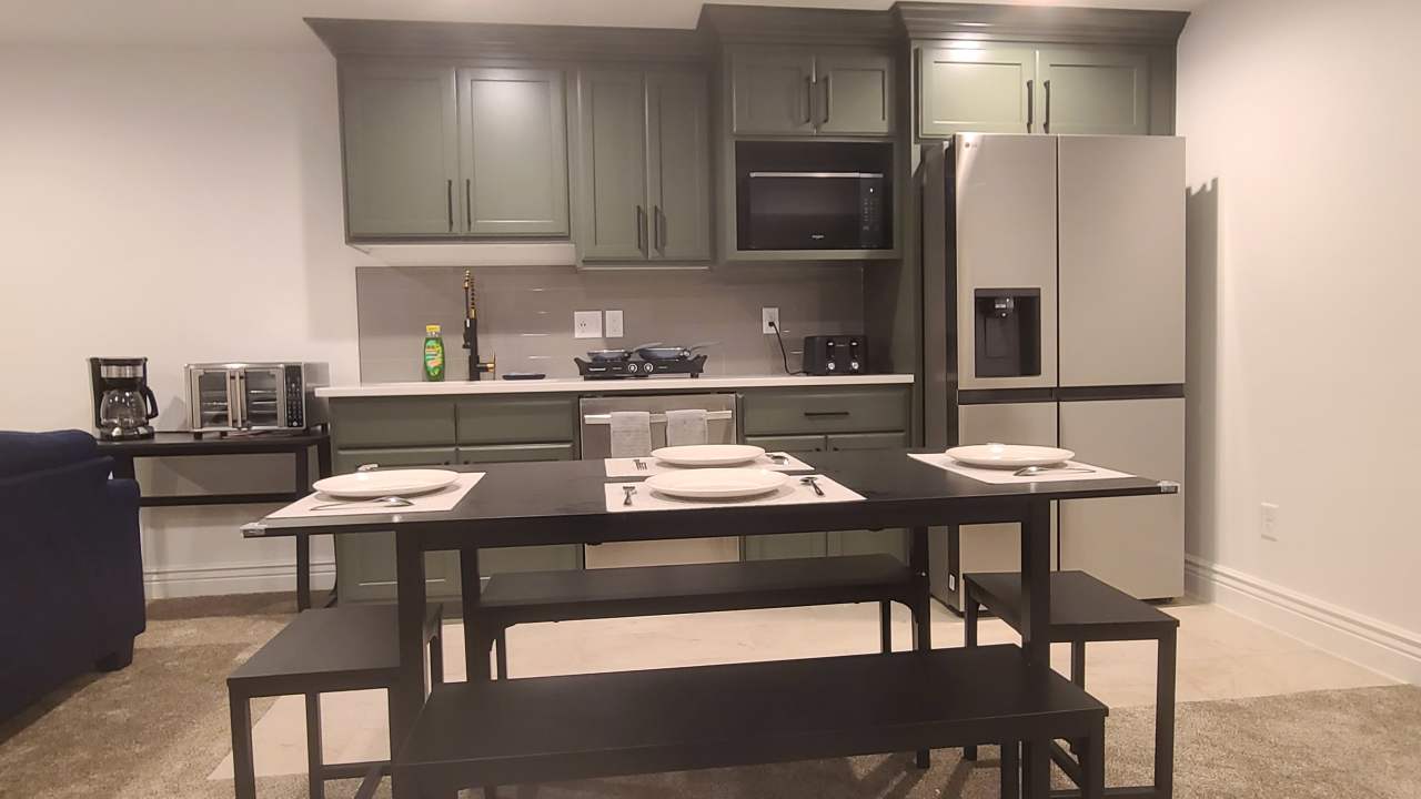 1688 Palm Springs Drive