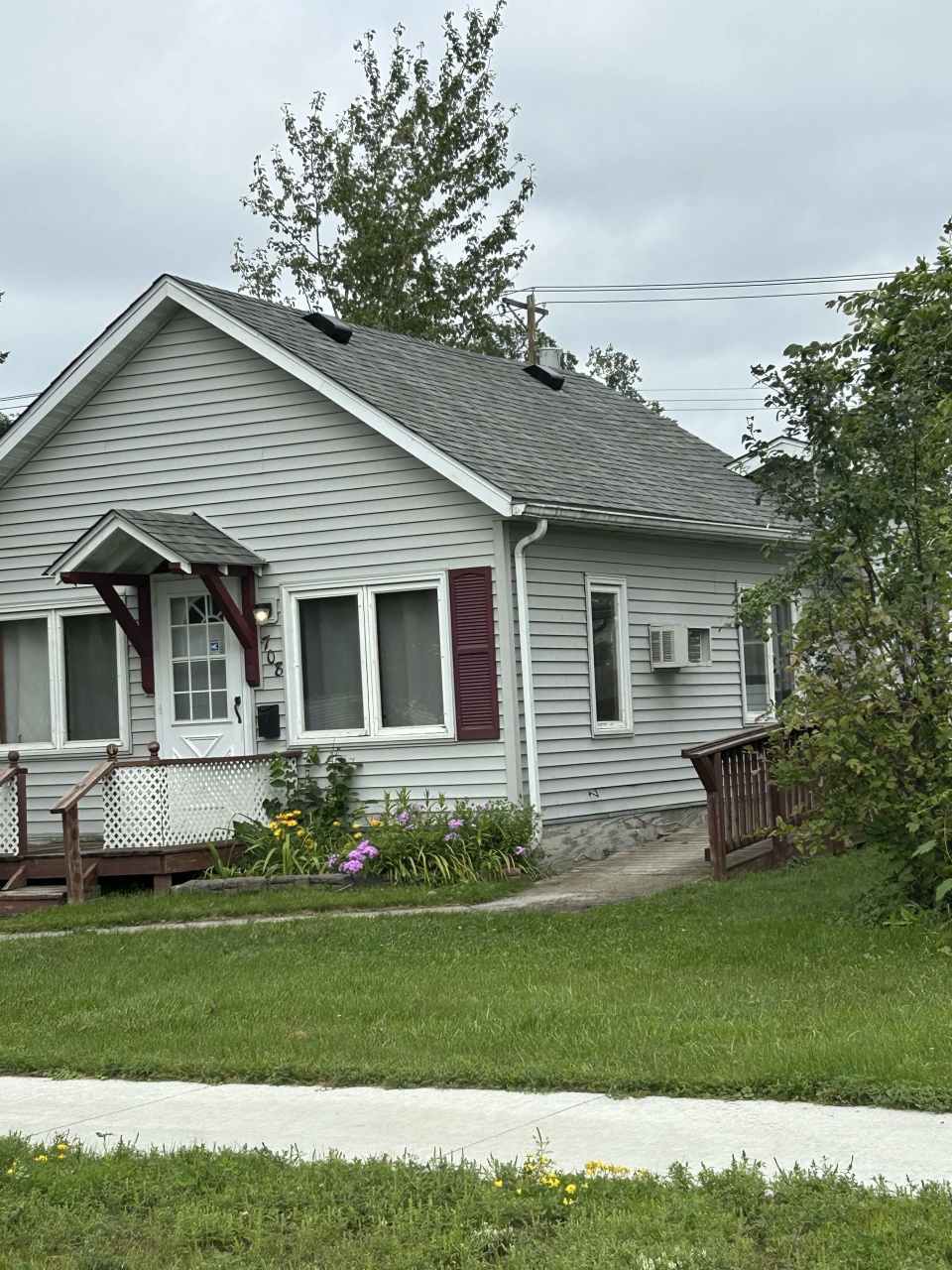 708 Mississippi Ave Nw