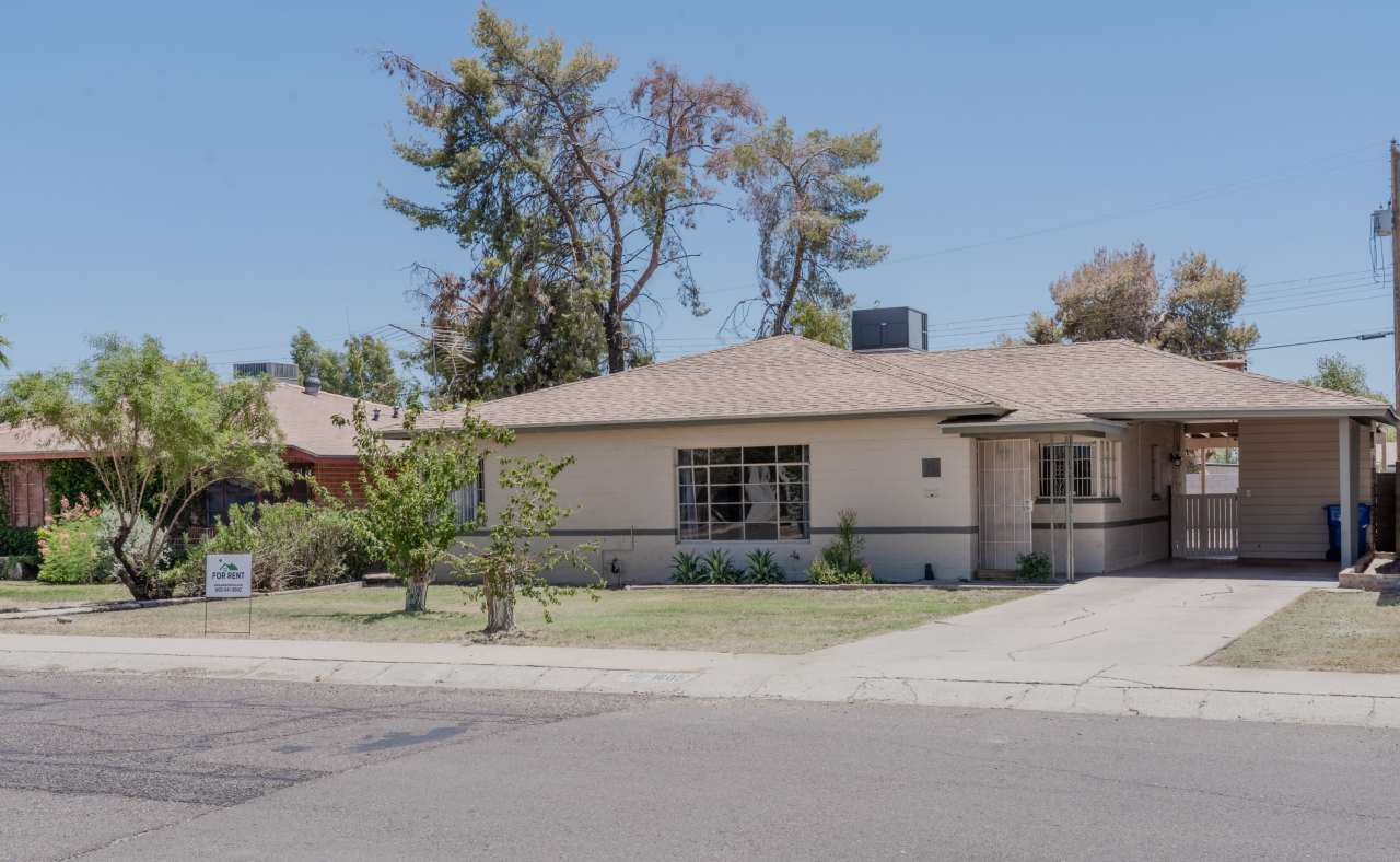 1605 W Fairmount
