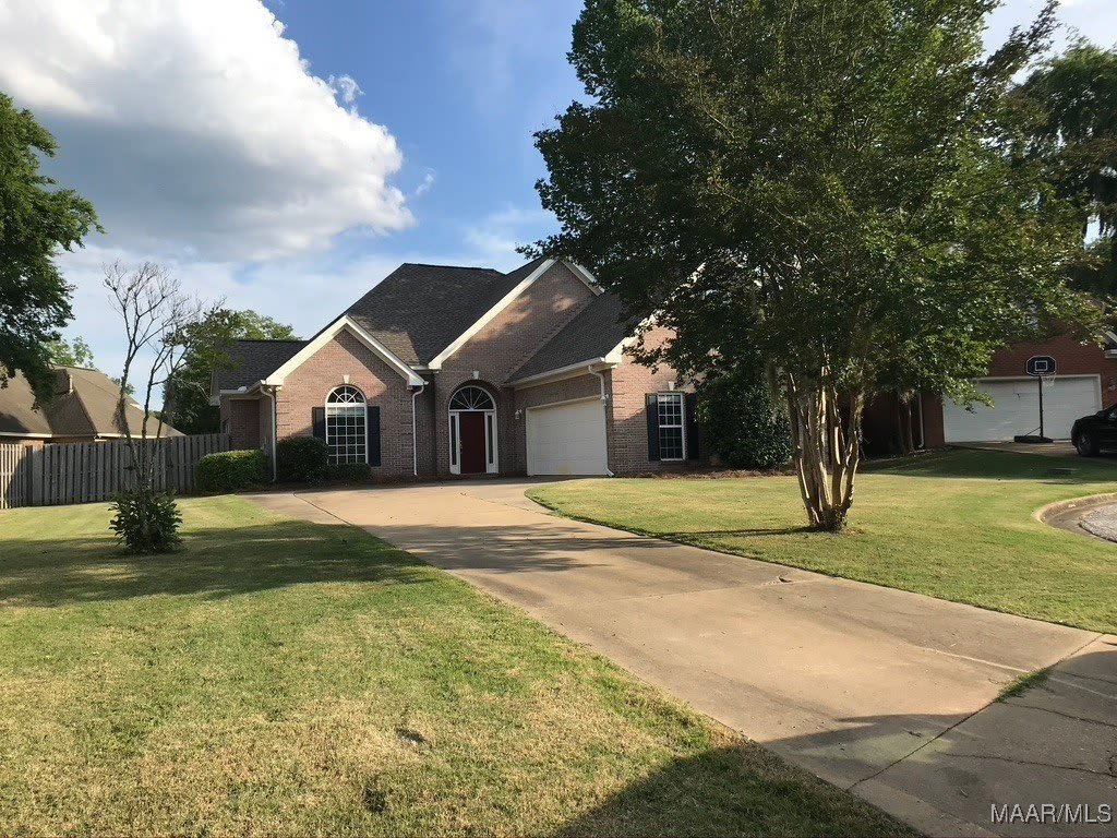 8512 BERRINGTON Court