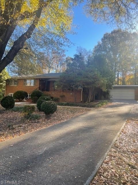 1804 Strathmore Drive