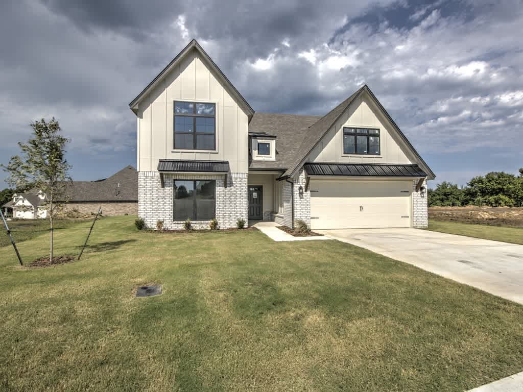 11917 N 131st East Ave