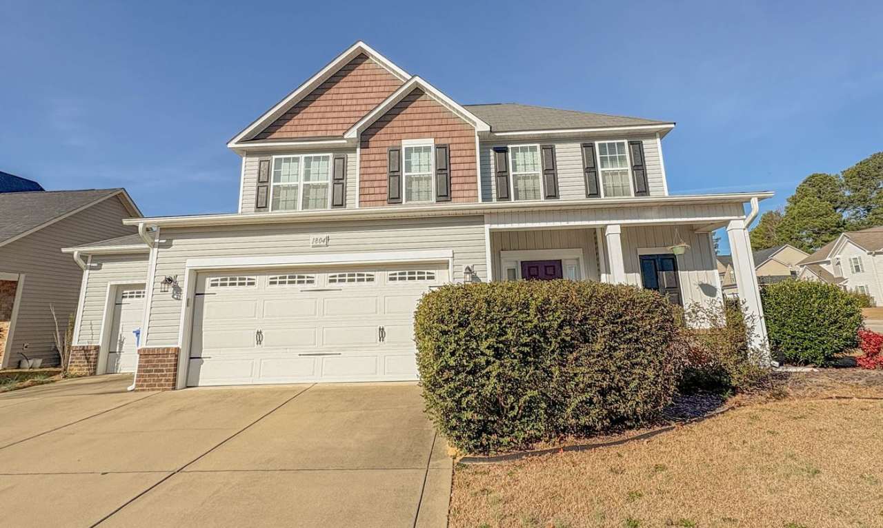 Coming Soon: 3 Bedroom 2.5 Bath - No Pets