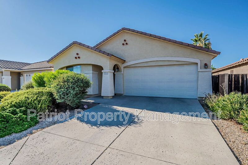 13930 W Country Gables Dr