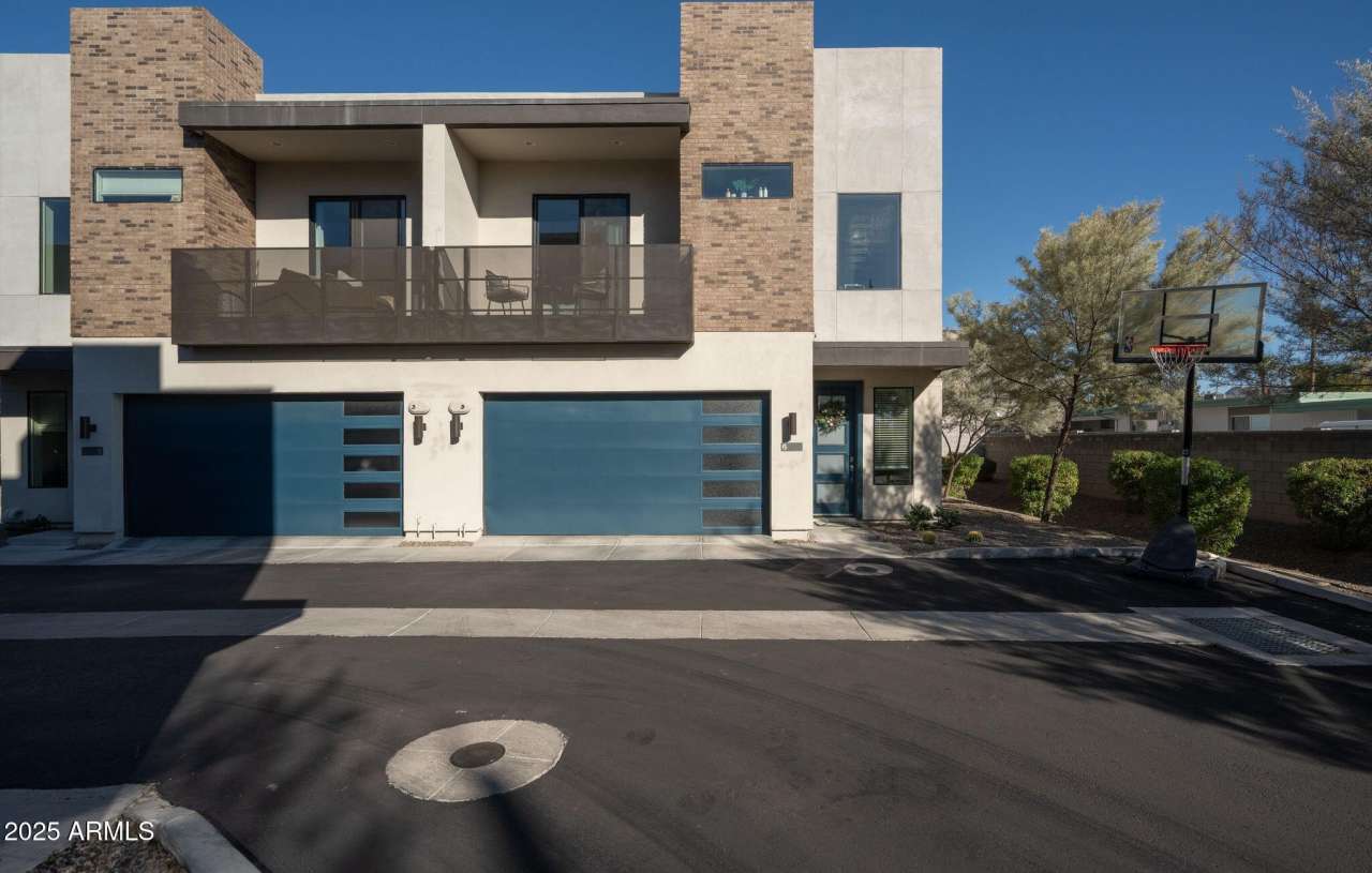 6301 N 12th Street unit: 6