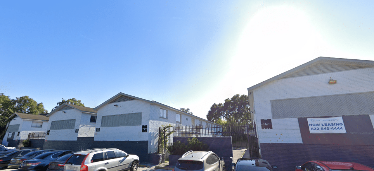 2412 Southmore