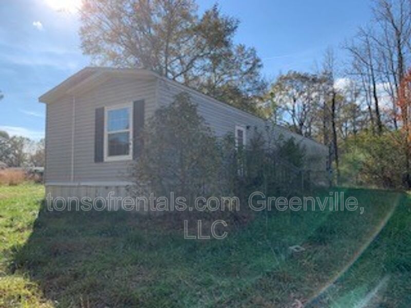 717 Broadway School Road