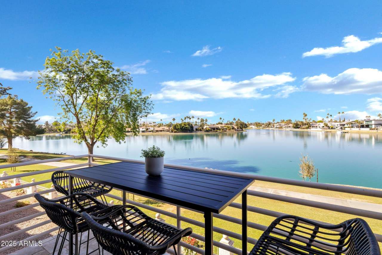 8270 N HAYDEN Road unit: 2010