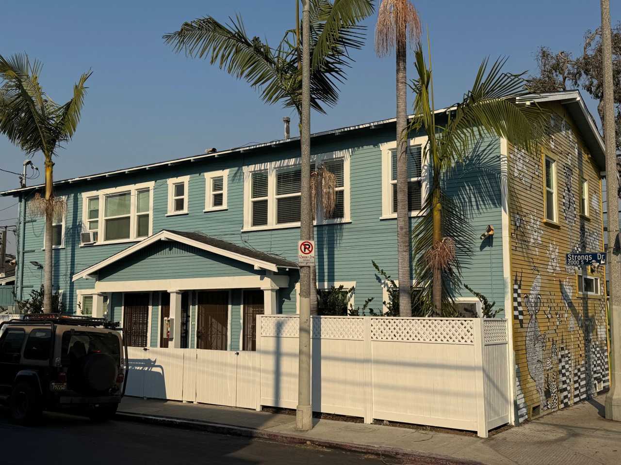 2008-2020 S. Strongs Dr