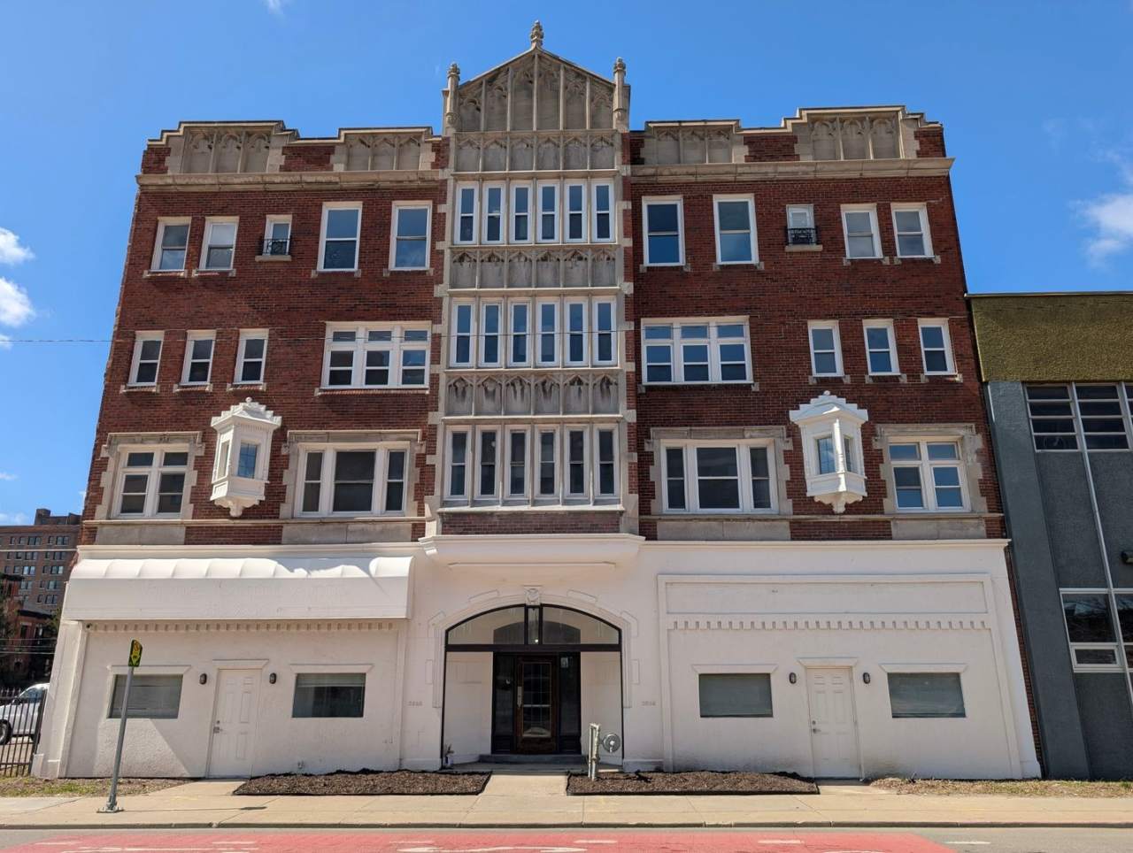 Stunning One Bedroom Apartments in the Heart of Detroit