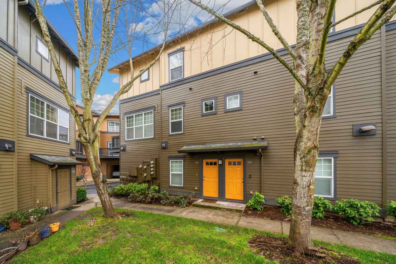 1150 Southwest 170th Avenue Unit 203 Beaverton, OR 97006