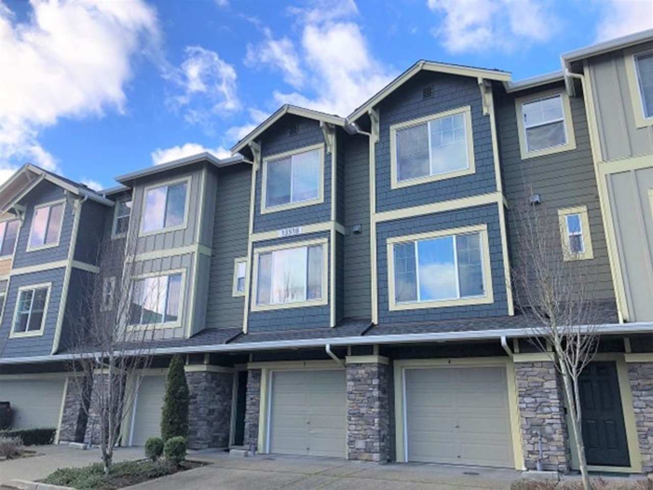 Highly sought-after townhome at Mill Creek Meadows with 2 Bed and 2.5 Bath