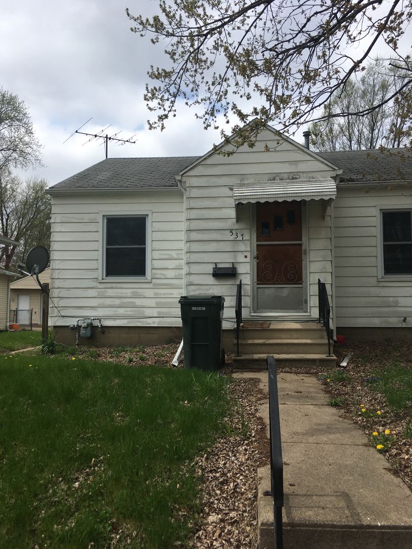 2 Bedroom, 1 Bath Single Family Home 537 Reed St Waterloo, IA