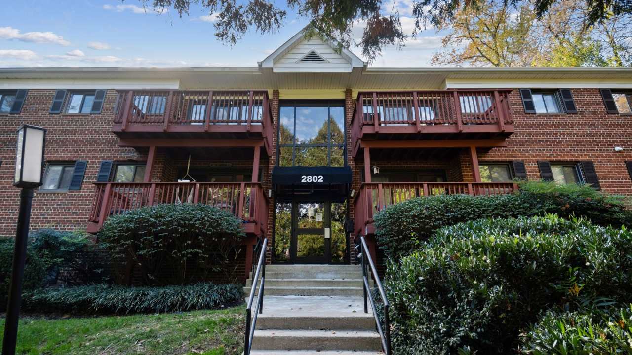 Impressive 2 bedroom, 1 bathroom condo in the highly sought-after Seminary Walk Condominium.