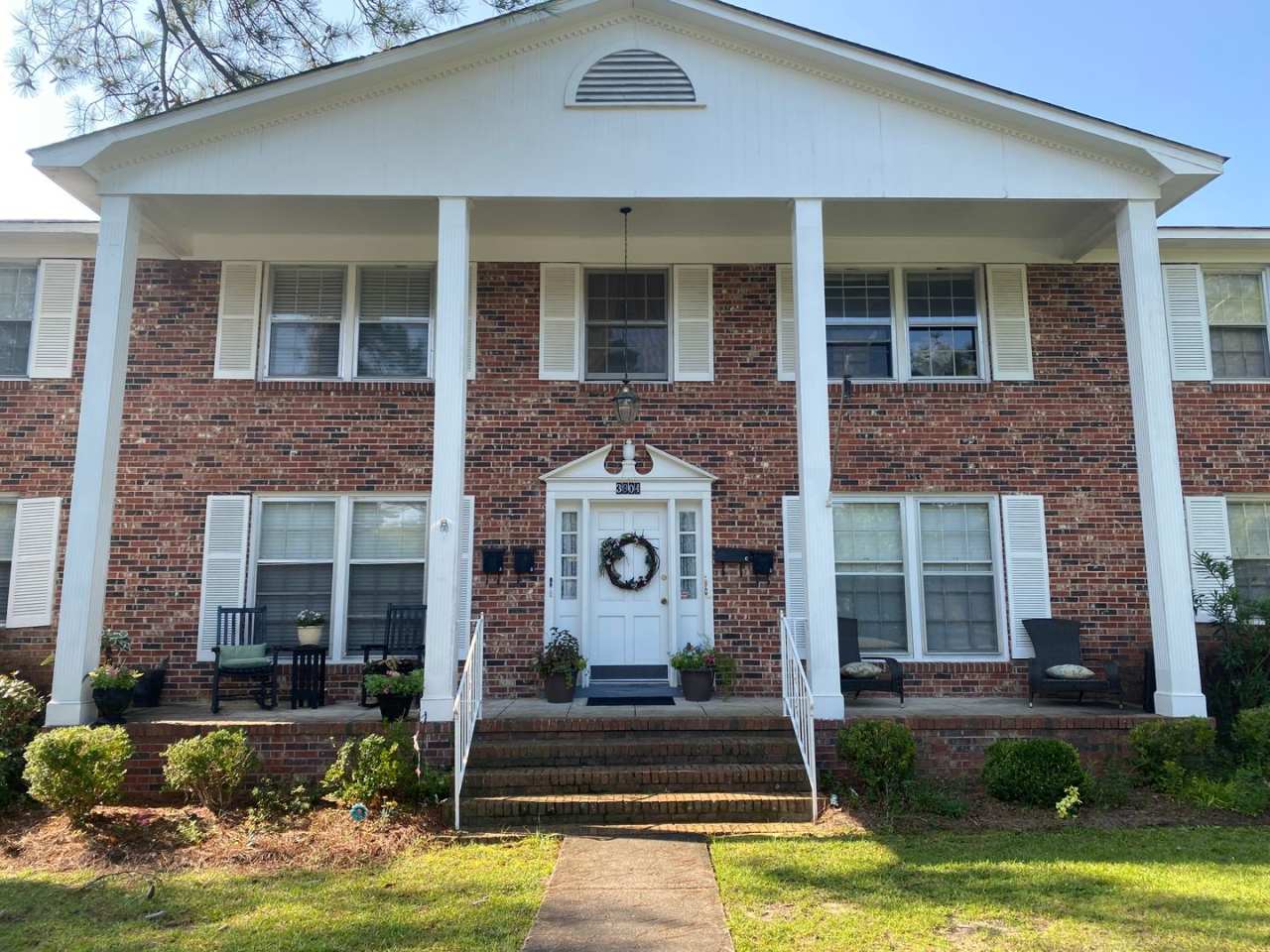2bd/1ba Condo Located in Forest Acres