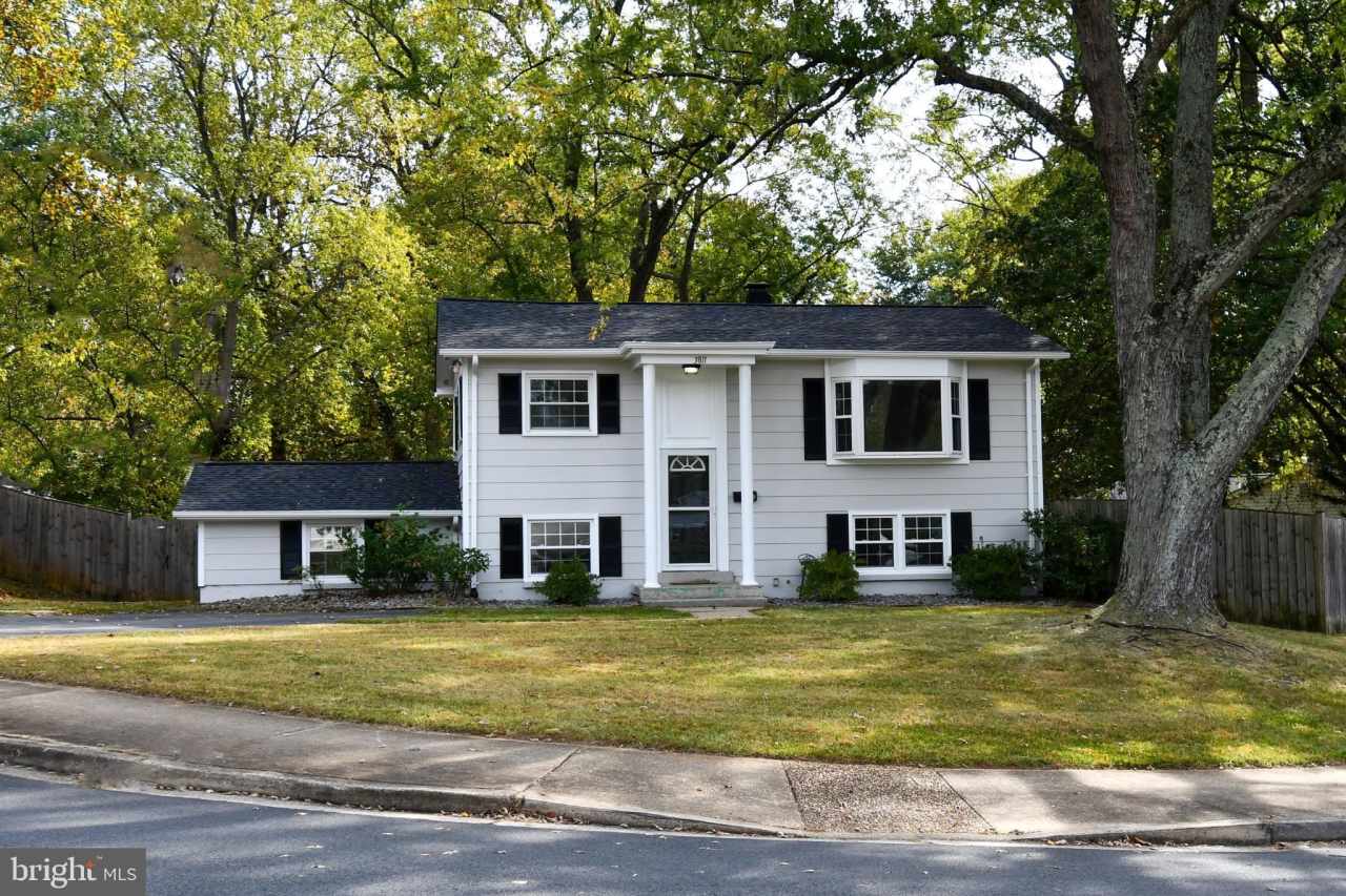 3811 FORESTDALE Avenue