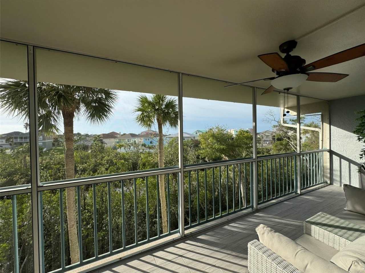 5537 SEA FOREST DRIVE