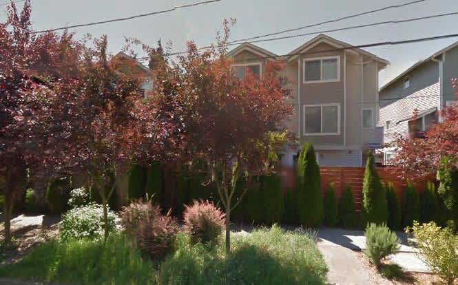 Available 3 Bedroom Townhouse $500 Off First Month's Rent!