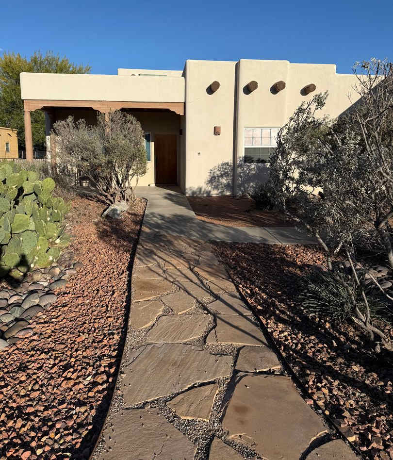 3878 Stoney Brook Cir. - Charming Las Cruces Home