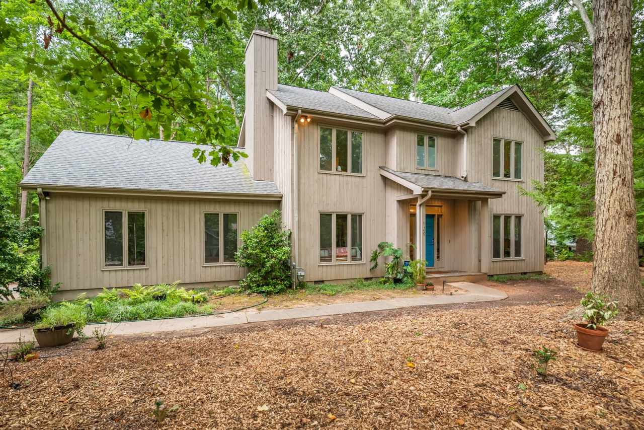 Gorgeous Home in Ironwoods Neighborhood Chapel Hill