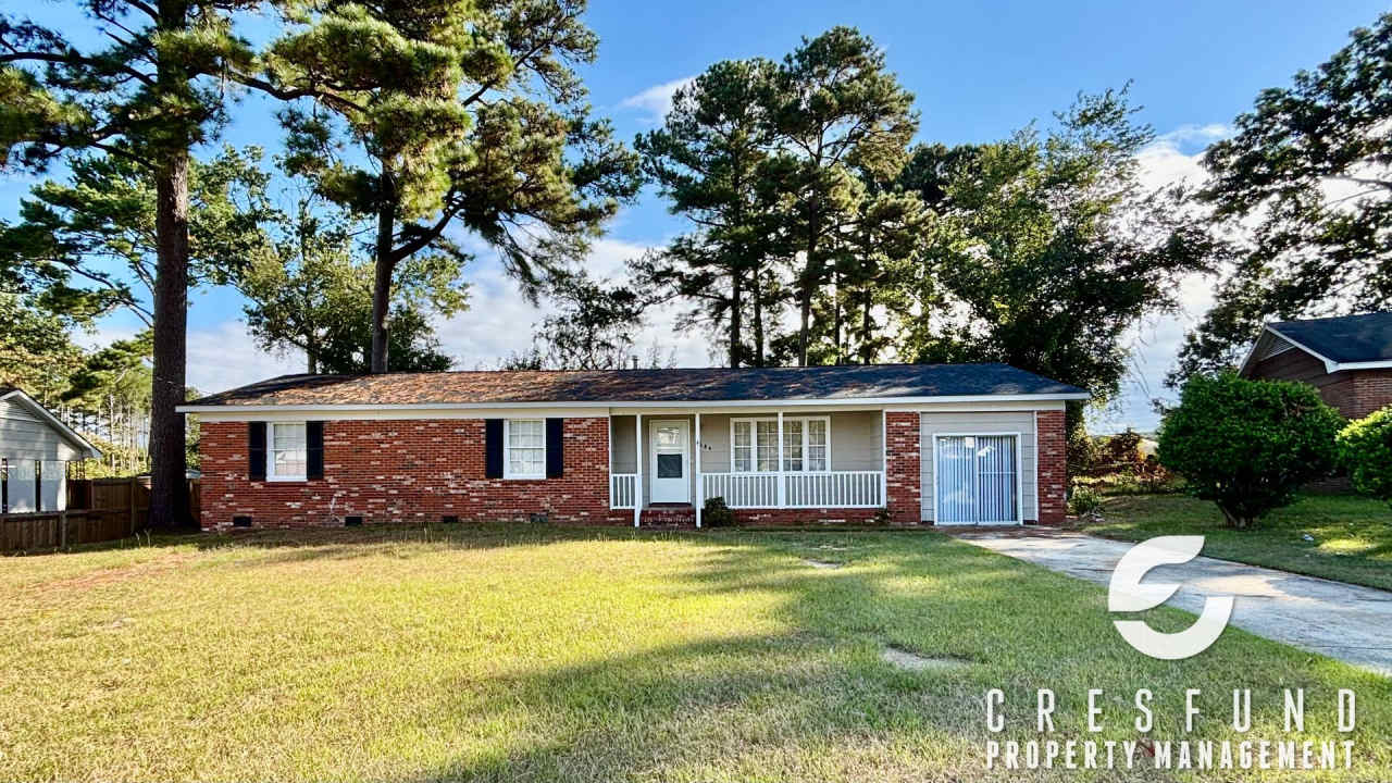 *CHRITMAS SPECIAL LEASE SIGNED BY 12/31/25 GET A MONTH FREE* 3 BEDROOM AVAILABLE NOW - Minutes From Fort Bragg Yadkin Gate!